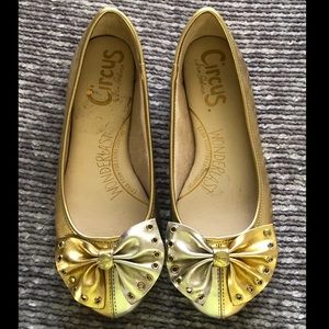 Sam Edelman Circus Gold & Silver Bow Flats Size 7